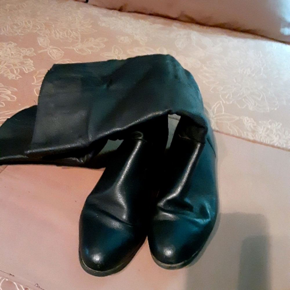 Fanfare Boots